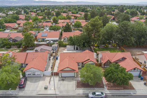 43241 Echard Ave, Lancaster, CA 93536 photo 34