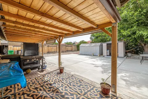 43241 Echard Ave, Lancaster, CA 93536 photo 24