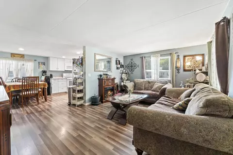 43850 20th St E #142, Lancaster, CA 93535 photo 5