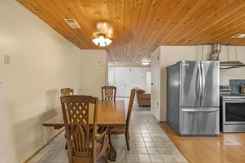 24845 Zambizi Way, Tehachapi, CA 93561 photo 11