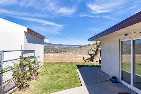 24845 Zambizi Way, Tehachapi, CA 93561 photo 4
