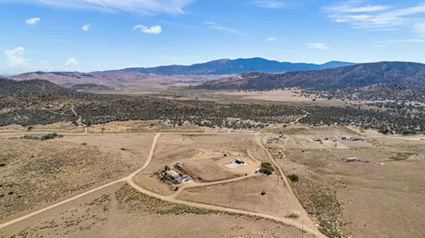 24845 Zambizi Way, Tehachapi, CA 93561 photo 46
