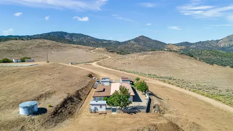 24845 Zambizi Way, Tehachapi, CA 93561 photo 50