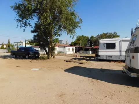 42530 E 6th St, Lancaster, CA 93535 photo 5
