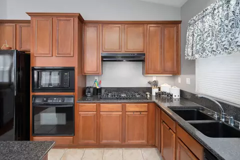 37116 Kingcup, Palmdale, CA 93551 photo 15