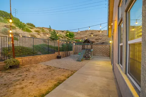37116 Kingcup, Palmdale, CA 93551 photo 29