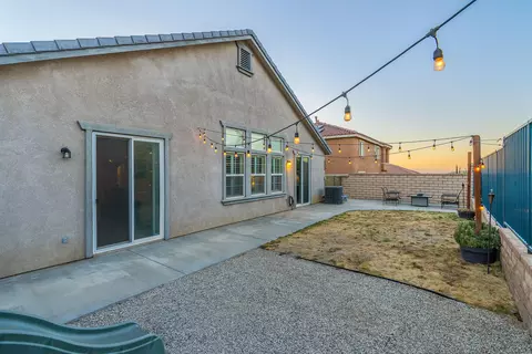 37116 Kingcup, Palmdale, CA 93551 photo 32