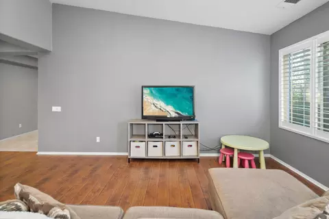 37116 Kingcup, Palmdale, CA 93551 photo 6