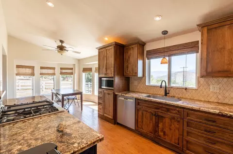 3211 Rolandee St, Acton, CA 93510 photo 19