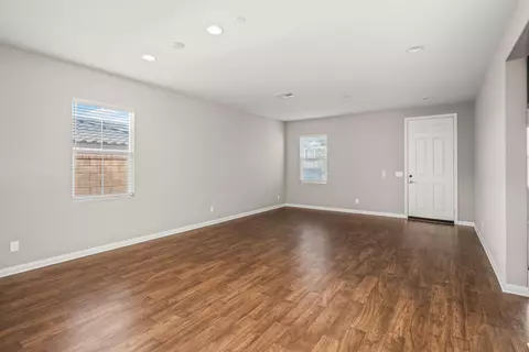 2728 Bower Pl, Palmdale, CA 93551 photo 6