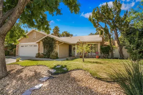 112 Horizon Rd, Palmdale, CA 93550 photo 2