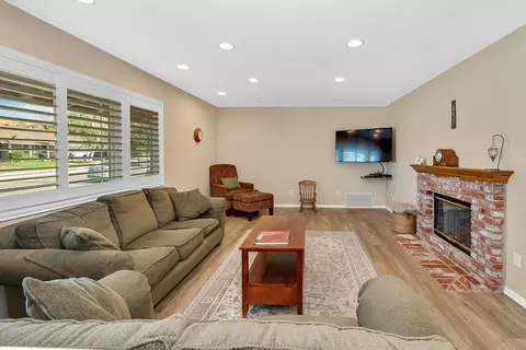 3338 Bryan Ave, Simi Valley, CA 93063 photo 8