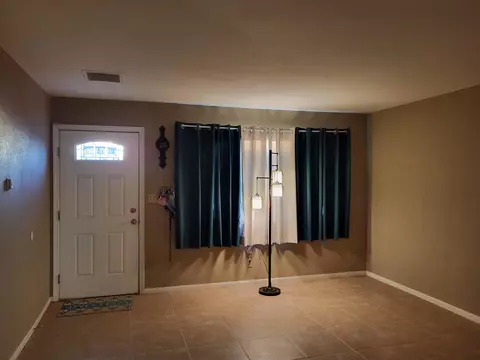 12664 Esther St, Boron, CA 93516 photo 4