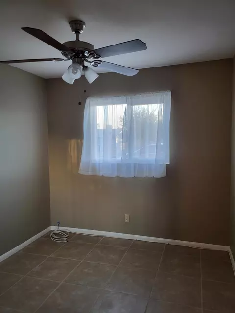 12664 Esther St, Boron, CA 93516 photo 17