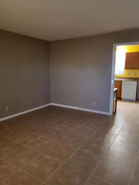 12664 Esther St, Boron, CA 93516 photo 6