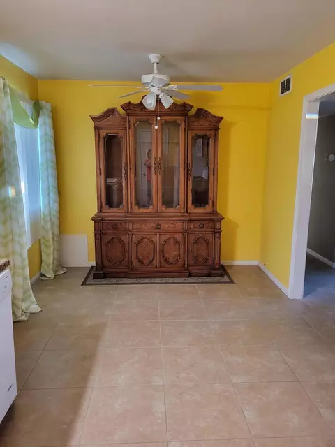12664 Esther St, Boron, CA 93516 photo 8