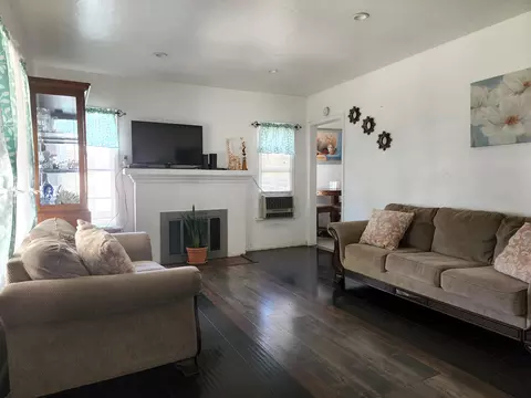 44430 Beech Ave, Lancaster, CA 93534 photo 4