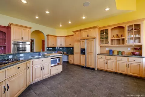 24500 Heather Ct, Tehachapi, CA 93561 photo 21