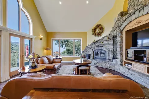 24500 Heather Ct, Tehachapi, CA 93561 photo 16