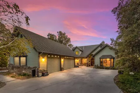 24500 Heather Ct, Tehachapi, CA 93561 photo 4