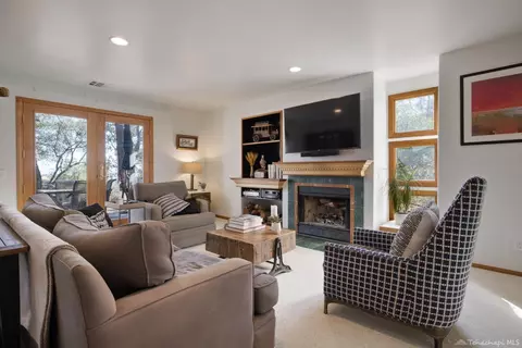 29610 Wapiti Ct, Tehachapi, CA 93561 photo 11