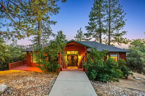 29700 Goldspike Rd, Tehachapi, CA 93561 photo 1
