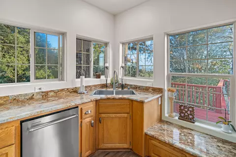 29700 Goldspike Rd, Tehachapi, CA 93561 photo 18