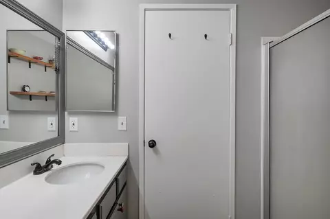 44045 Ruthron Ave, Lancaster, CA 93536 photo 24