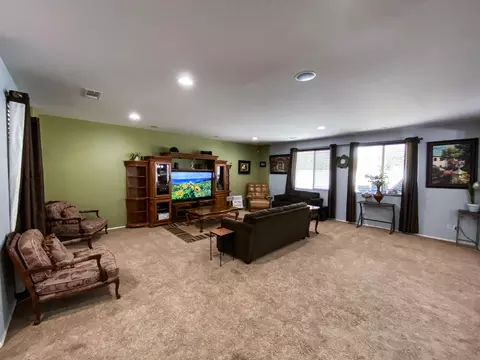 44831 Dusty Rd, Lancaster, CA 93536 photo 10