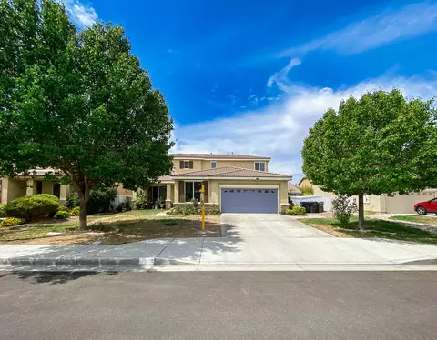 44831 Dusty Rd, Lancaster, CA 93536 photo 2