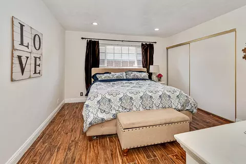 643 Ave J6 E, Lancaster, CA 93535 photo 26