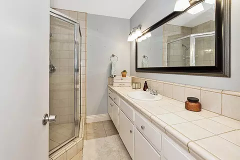 643 Ave J6 E, Lancaster, CA 93535 photo 27