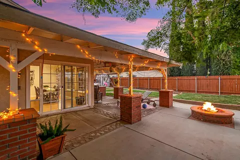 643 Ave J6 E, Lancaster, CA 93535 photo 4