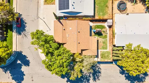 643 Ave J6 E, Lancaster, CA 93535 photo 6