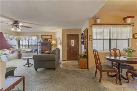 19851 Piedra Dr, Tehachapi, CA 93561 photo 7