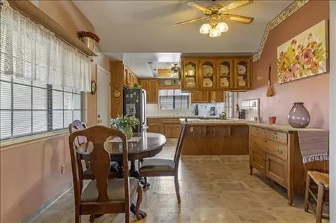 19851 Piedra Dr, Tehachapi, CA 93561 photo 8
