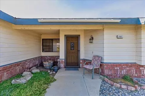 19851 Piedra Dr, Tehachapi, CA 93561 photo 3