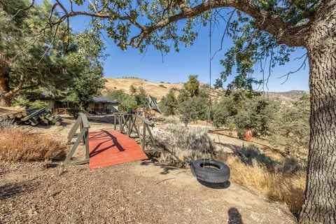 26250 Big Sky Ct, Tehachapi, CA 93561 photo 34