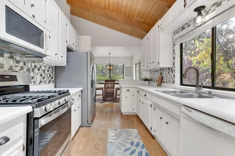 23561 Timberline Way, Tehachapi, CA 93561 photo 5