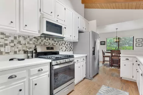 23561 Timberline Way, Tehachapi, CA 93561 photo 6