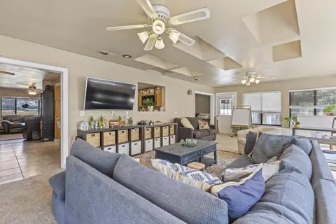 23291 Dart Dr, Tehachapi, CA 93561 photo 17