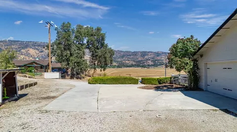23291 Dart Dr, Tehachapi, CA 93561 photo 42