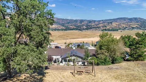 23291 Dart Dr, Tehachapi, CA 93561 photo 37
