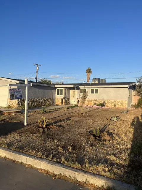 44014 Stanridge Ave, Lancaster, CA 93535 photo 2