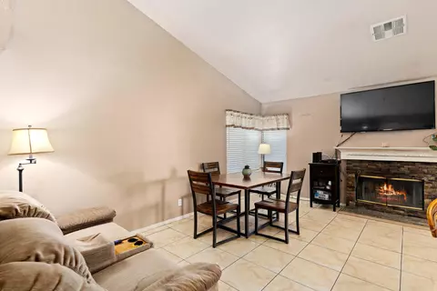 2129 Bend Ave, Lancaster, CA 93535 photo 9