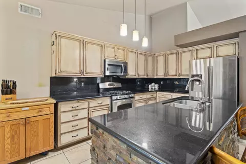 2129 Bend Ave, Lancaster, CA 93535 photo 14