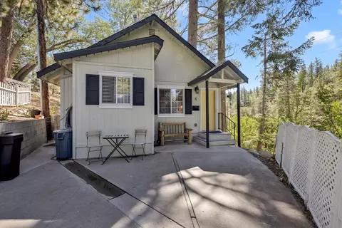 32455 State Highway 18 #6, Running Springs, CA 92382