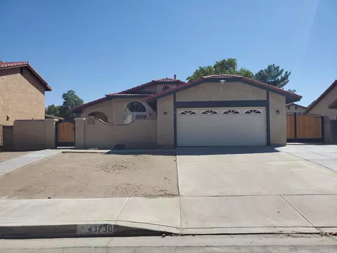 43730 Rogier St, Lancaster, CA 93535 photo 1