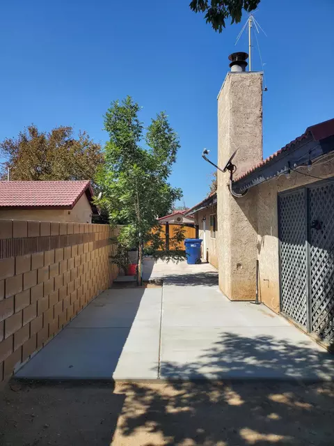 43730 Rogier St, Lancaster, CA 93535 photo 28