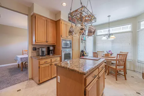 7338 Shadow Mountain Dr, Lancaster, CA 93536 photo 20